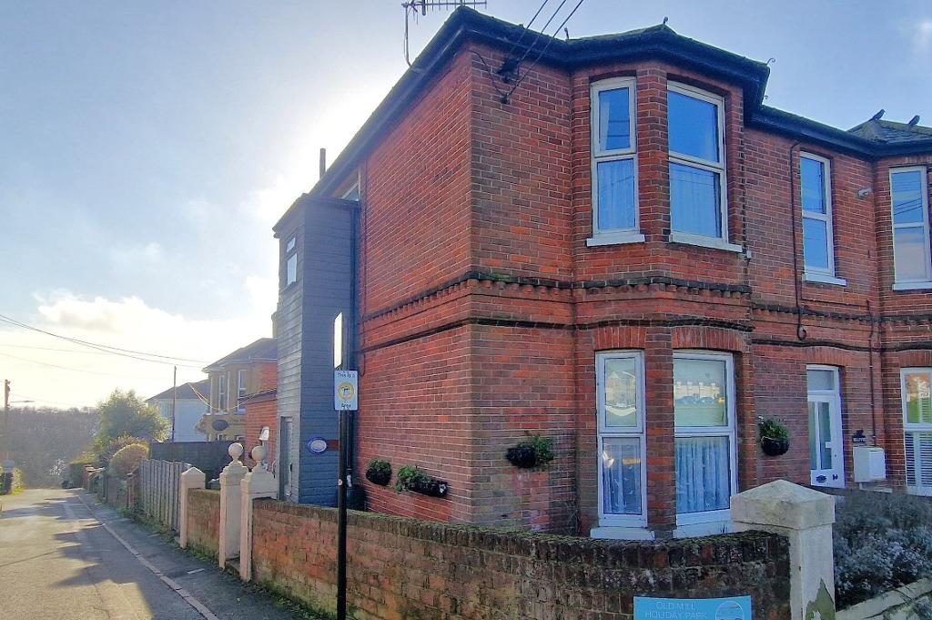 Lower Green Road, St Helens, Isle of Wight, PO33 1UB